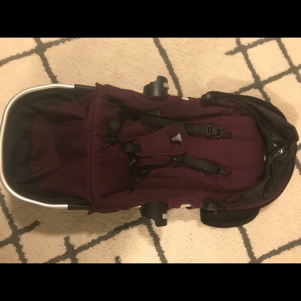 City select seat